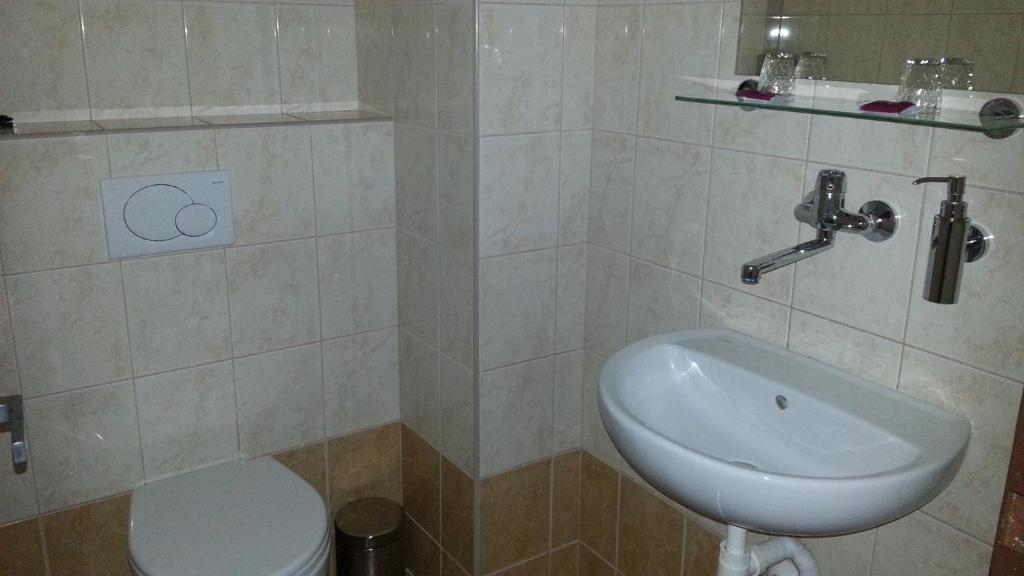 Hotel Preveza Спишска-Нова-Вес Номер фото
